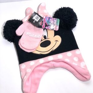 Minnie Mouse hat and mitt set